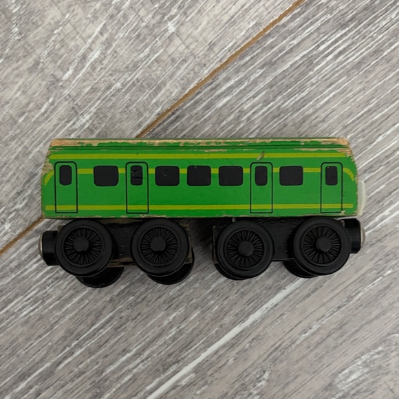 Wooden Daisy - Picture 8 of 9